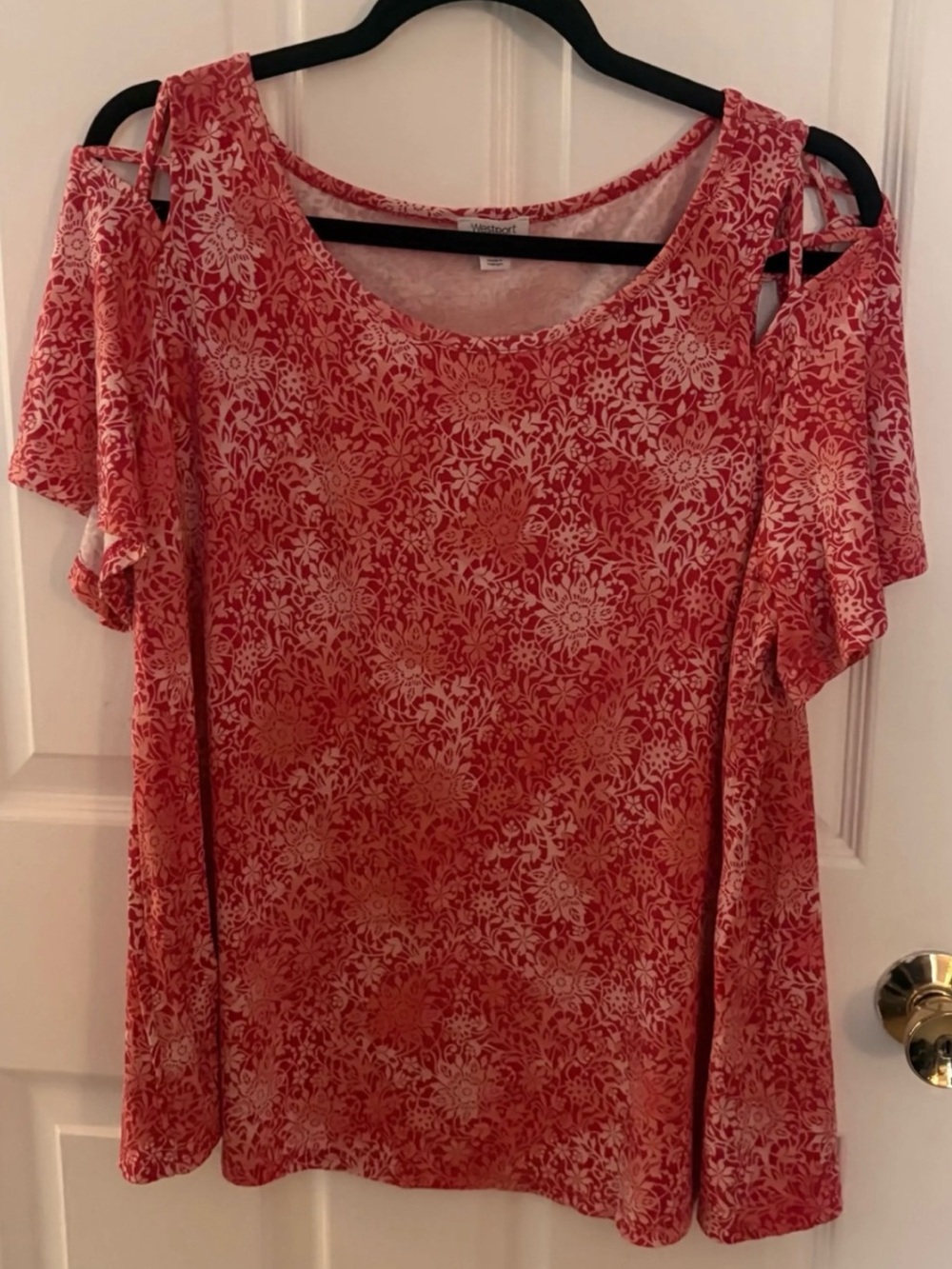 EUC Westport Pink Floral Cold-Shoulder Short Sleeve Top Size 2X